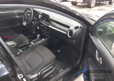 2021 Kia Forte Lxs from USA, damaged, VIN 3KPF24AD3ME267577